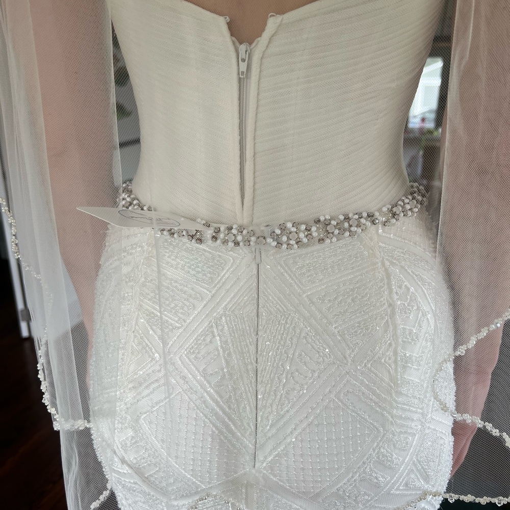 Wedding separates: tulle corset top with boning, fully beaded skirt, veil - Picture 6 of 15